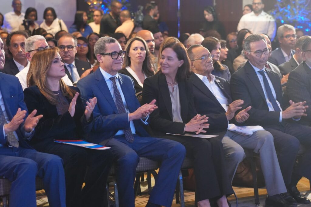 Government promotes employment program "RD-Trabaja" | De Último Minuto English