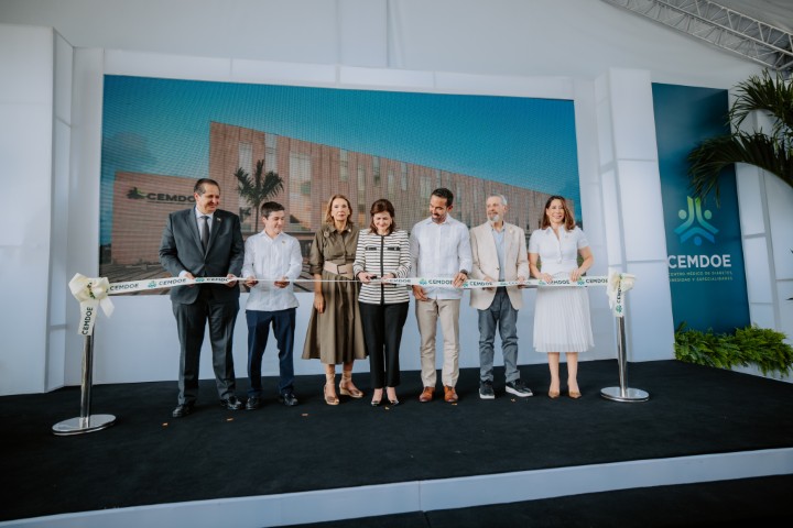 CEMDOE officially inaugurates its hospital stage accompanied by sector authorities | De Último Minuto English