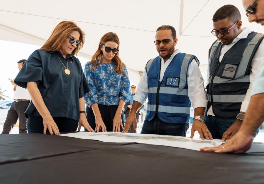 Carolina supervisa avances en construcción del Malecón Deportivo y del Paseo 30 de Mayo - Noticias de hoy en República Dominicana | De Último Minuto