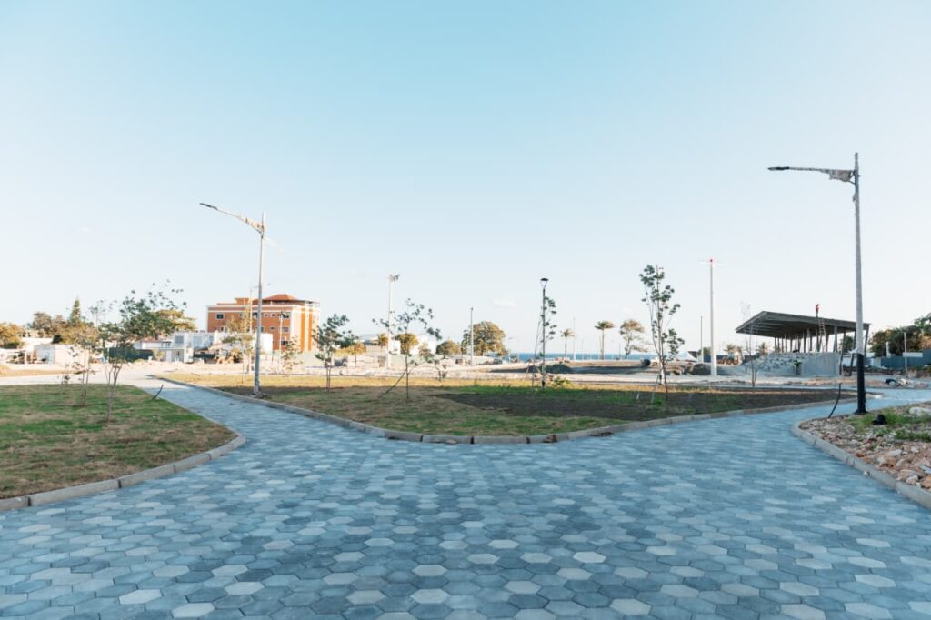 Carolina supervisa avances en construcción del Malecón Deportivo y del Paseo 30 de Mayo - Noticias de hoy en República Dominicana | De Último Minuto