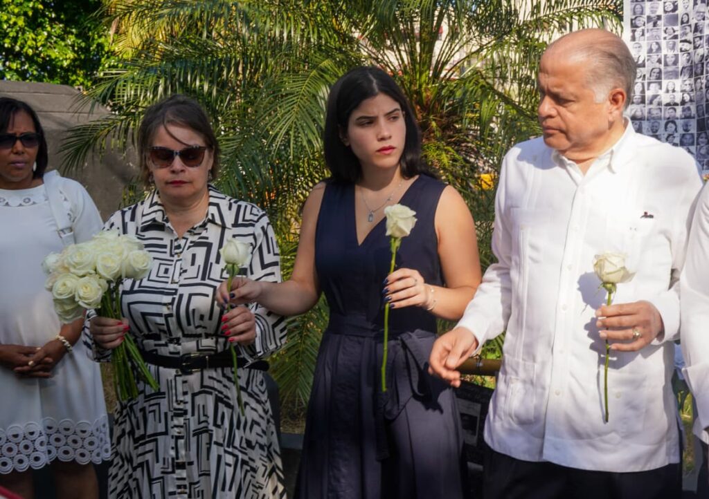 “El dolor no se paga con dinero”: SODENN rinde homenaje a víctimas del Jet Set y exige justicia - Noticias de hoy en República Dominicana | De Último Minuto