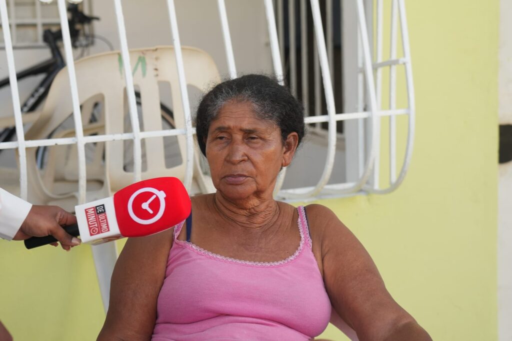 Vecinos de Nauriel Medina exigen justicia y respaldan plazo de 10 días para salida de extranjeros tras brutal asesinato | 3 | Vecinos de Nauriel Medina exigen justicia y respaldan plazo de 10 días para salida de extranjeros tras brutal asesinato - Noticias de hoy en República Dominicana | De Último Minuto