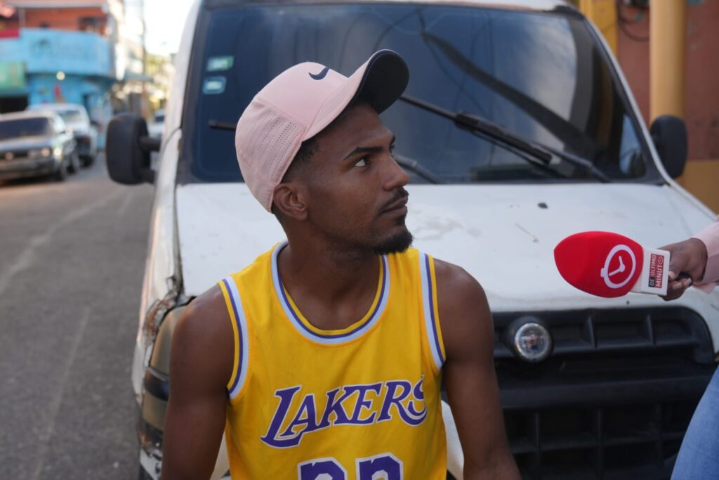 Vecinos de Nauriel Medina exigen justicia y respaldan plazo de 10 días para salida de extranjeros tras brutal asesinato | 1 | Vecinos de Nauriel Medina exigen justicia y respaldan plazo de 10 días para salida de extranjeros tras brutal asesinato - Noticias de hoy en República Dominicana | De Último Minuto