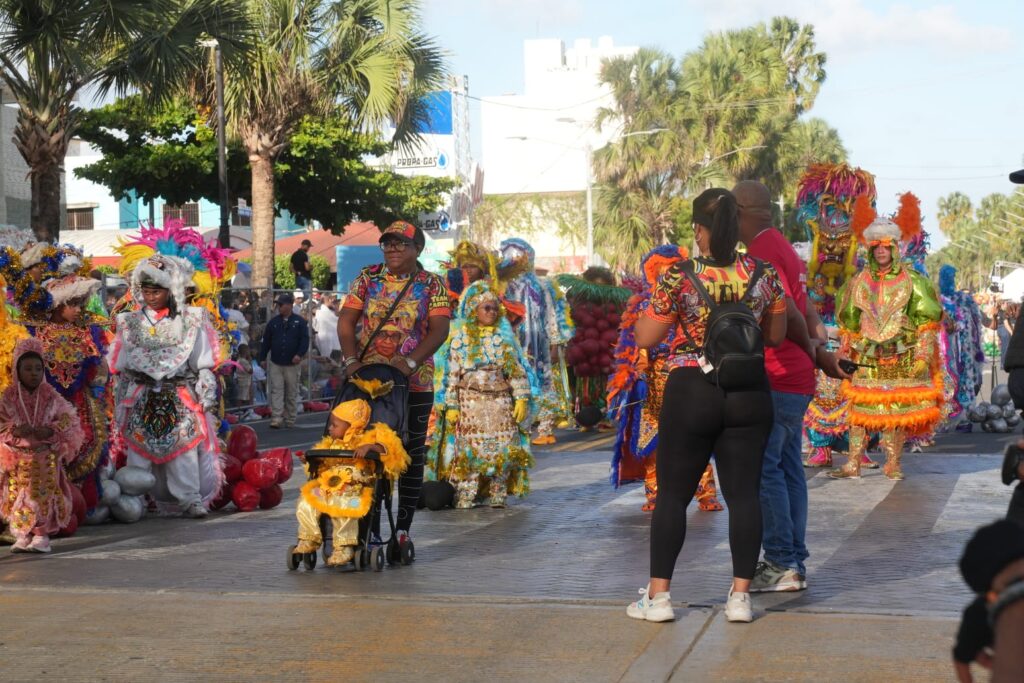 Alcaldía del DN reafirma compromiso con el Carnaval Dominicano y se prepara para los Juegos Centroamericanos y del Caribe 2026 - Noticias de hoy en República Dominicana | De Último Minuto