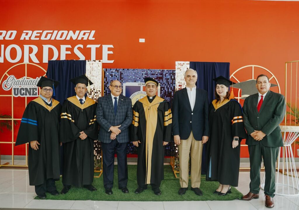 Teaching is the key axis to transform the education system, says Luis Miguel De Camps | 4 | Teaching is the key axis to transform the education system, says Luis Miguel De Camps | De Último Minuto English