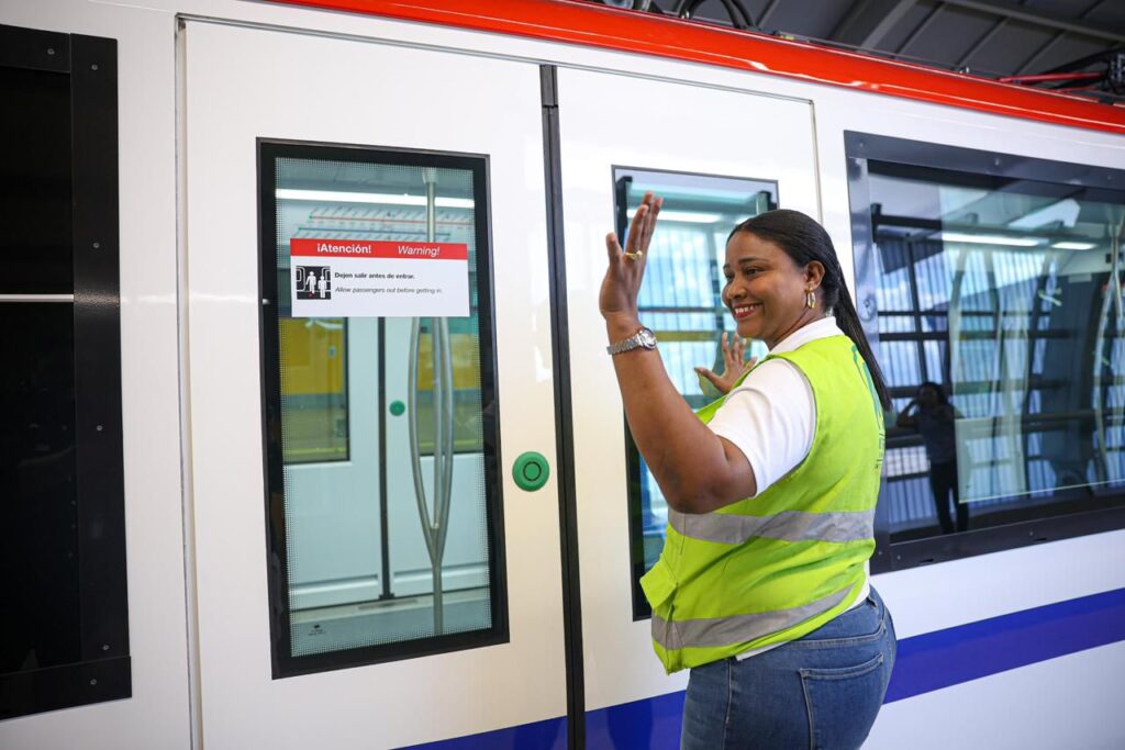 Usuarios de la Línea 2C del Metro SD viajarán gratis desde este 25 de febrero hasta Semana Santa | 1 | Usuarios de la Línea 2C del Metro SD viajarán gratis desde este 25 de febrero hasta Semana Santa - Noticias de hoy en República Dominicana | De Último Minuto