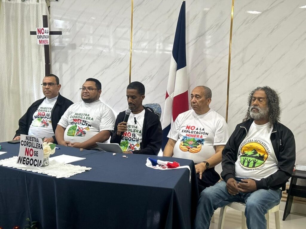 Movimiento “Unidos Somos Más” convoca en Puerto Plata caravana vehicular contra la minería en la Cordillera Septentrional - Noticias de hoy en República Dominicana | De Último Minuto