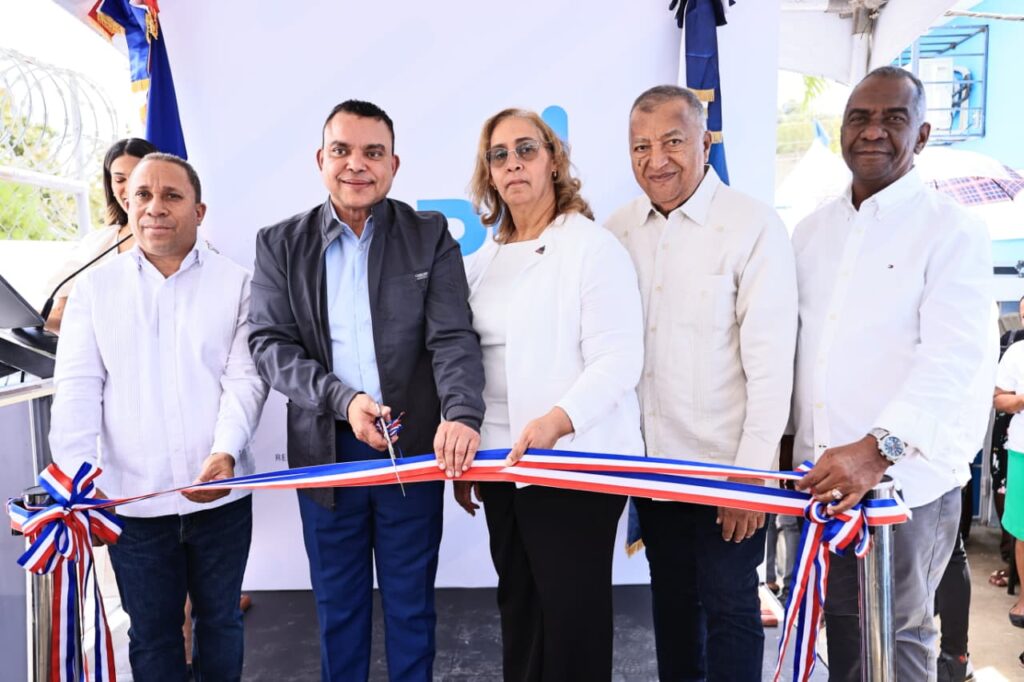 SNS entrega tres CPN en San Cristóbal y Baní; fortalece servicios hospitalarios en el Este - Noticias de hoy en República Dominicana | De Último Minuto