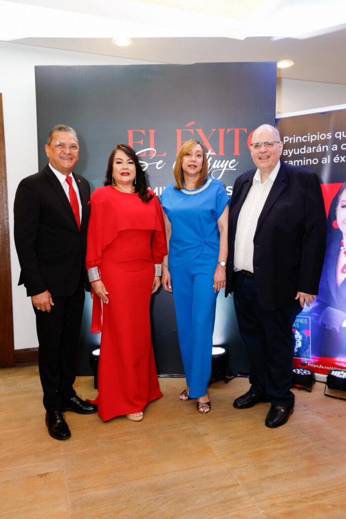 Sulin Lantigua presenta "No mires atrás", una guía inspiradora para el liderazgo empresarial - Noticias de hoy en República Dominicana | De Último Minuto