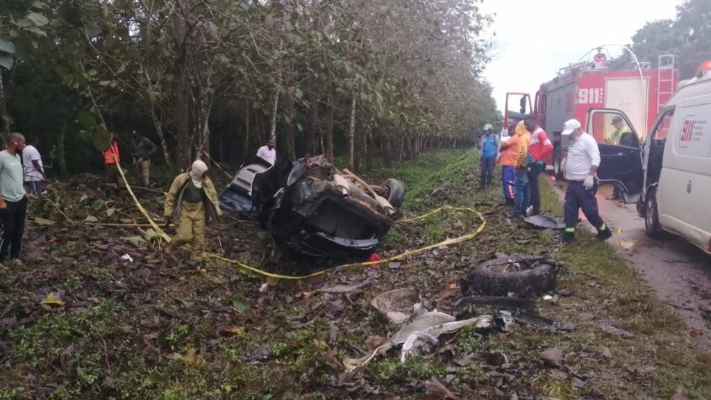 Accidente en la Autopista del Nordeste deja escena impactante en Monte Plata | 2 | Accidente en la Autopista del Nordeste deja escena impactante en Monte Plata - Noticias de hoy en República Dominicana | De Último Minuto