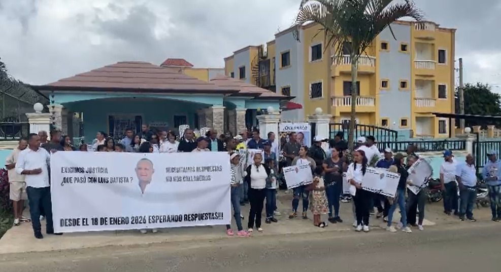 Marcha en Tireo por justicia a dos meses de horrendo crimen | 6 | Marcha en Tireo por justicia a dos meses de horrendo crimen - Noticias de hoy en República Dominicana | De Último Minuto