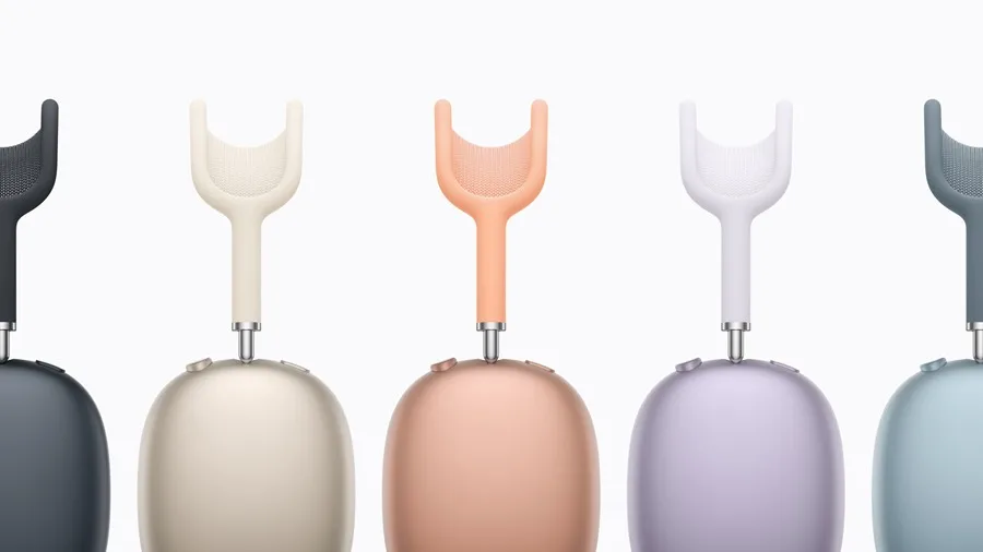 Apple launches AirPods Max 2 with live translation and improved noise cancellation | De Último Minuto English