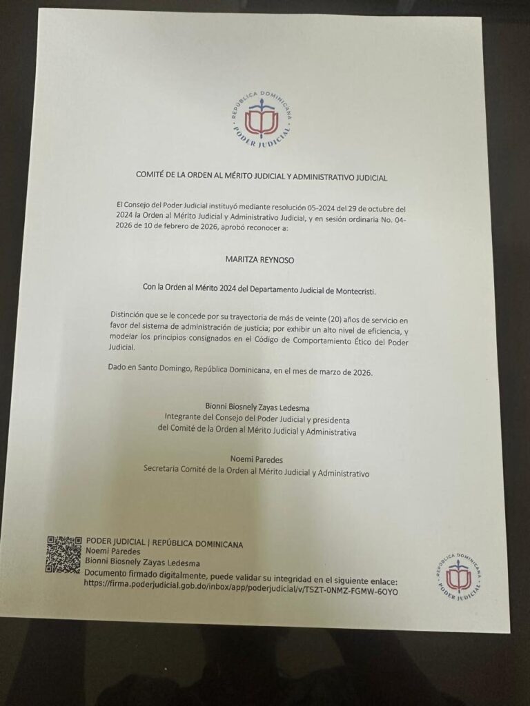 Jueza Dajabonera Maritza Marisol Reynoso recibe el premio Orden al Mérito Judicial - Noticias de hoy en República Dominicana | De Último Minuto