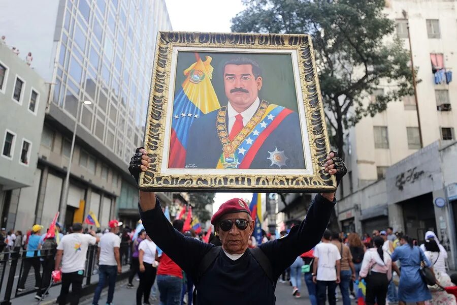 Maduro y Cilia Flores, dispuestos a presentar pruebas de que no pueden financiar su defensa - Noticias de hoy en República Dominicana | De Último Minuto