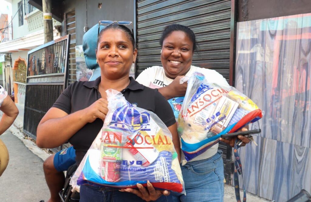 Diputado Aldo Adón lleva asistencia a familias afectadas por lluvias en Nuevo Amanecer | De Último Minuto English