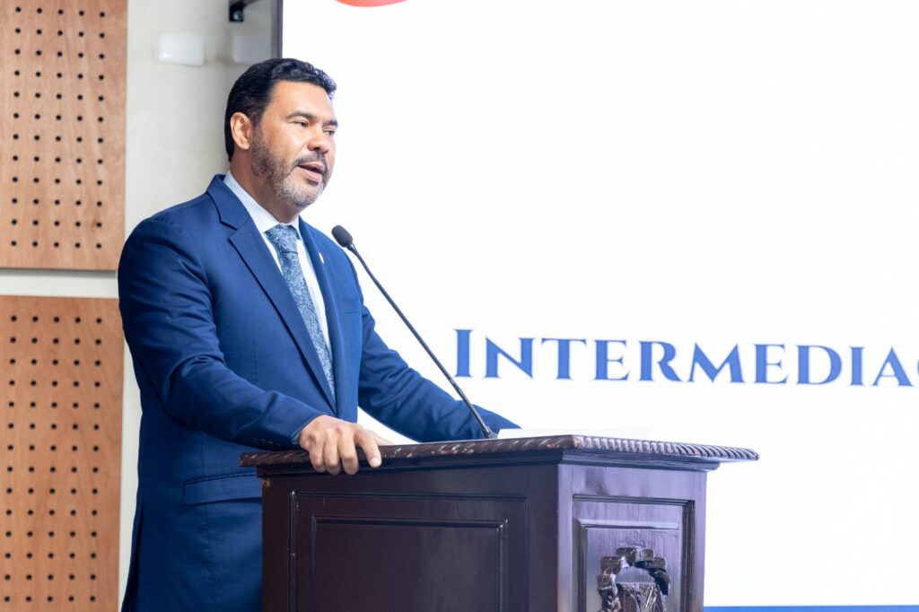 Senate socializes law on real estate intermediation and advertising | De Último Minuto English