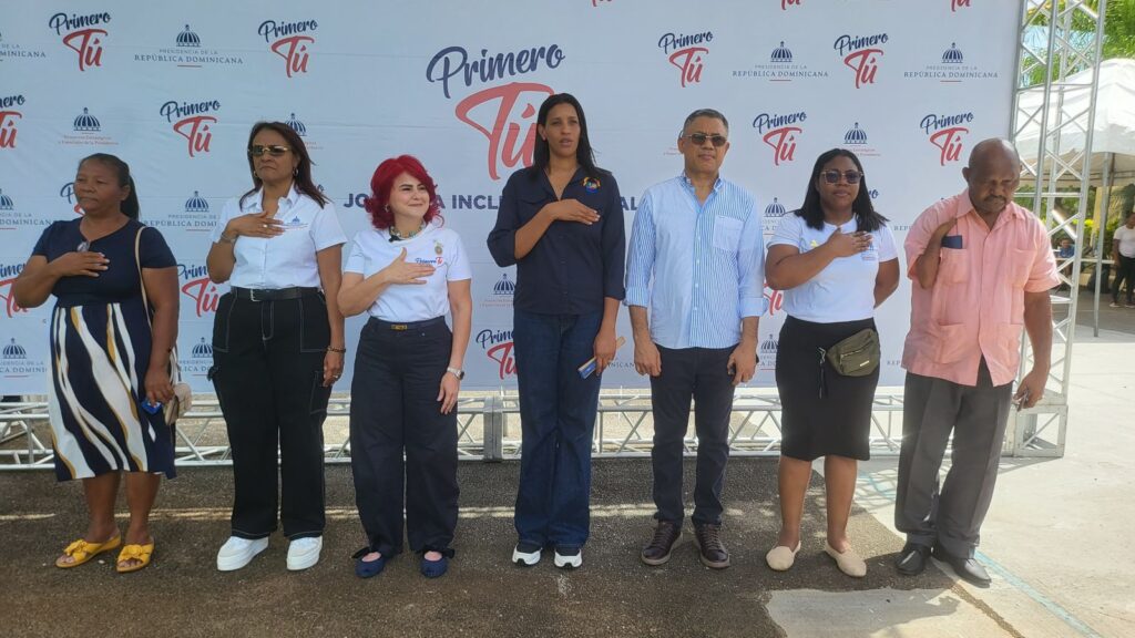 PROPEEP's "Primero Tú" social inclusion day arrives in Las Galeras bringing assistance and opportunities | De Último Minuto English