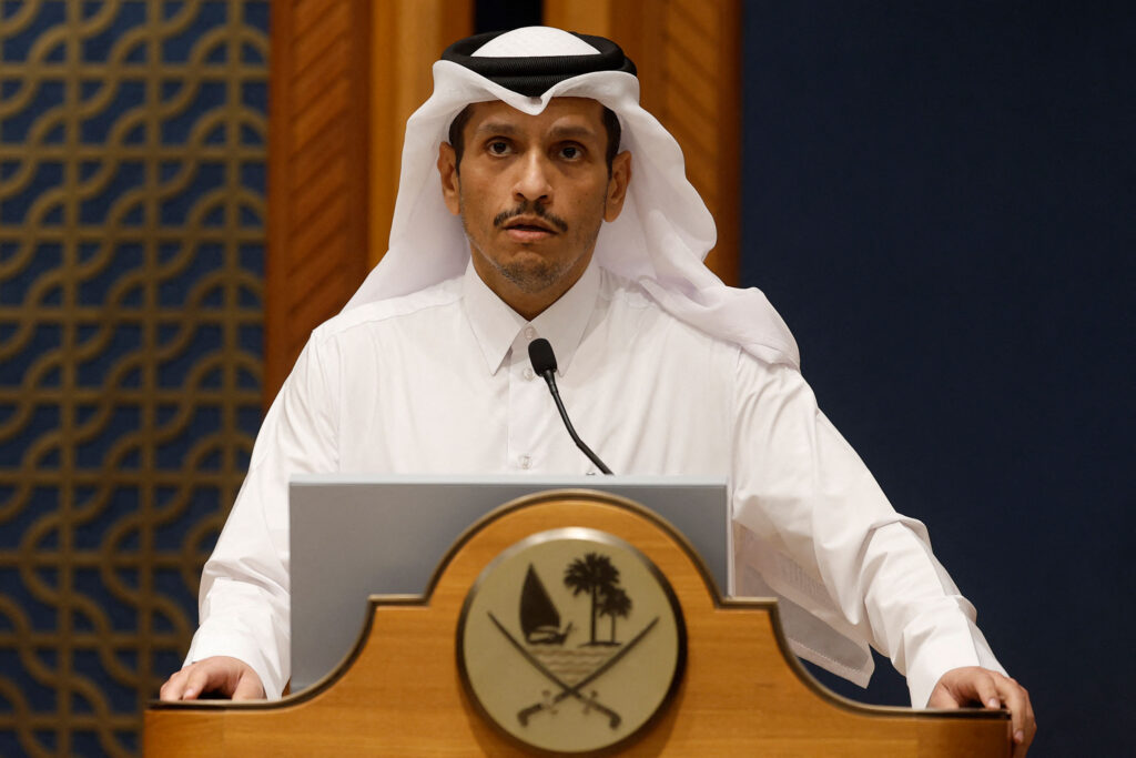 Qatar warns Iran about global impact of blockade in Hormuz | De Último Minuto English